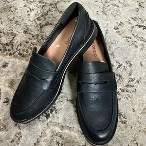 Blondo NEW Leather loafers SUPER COMFY & WATERPROOF